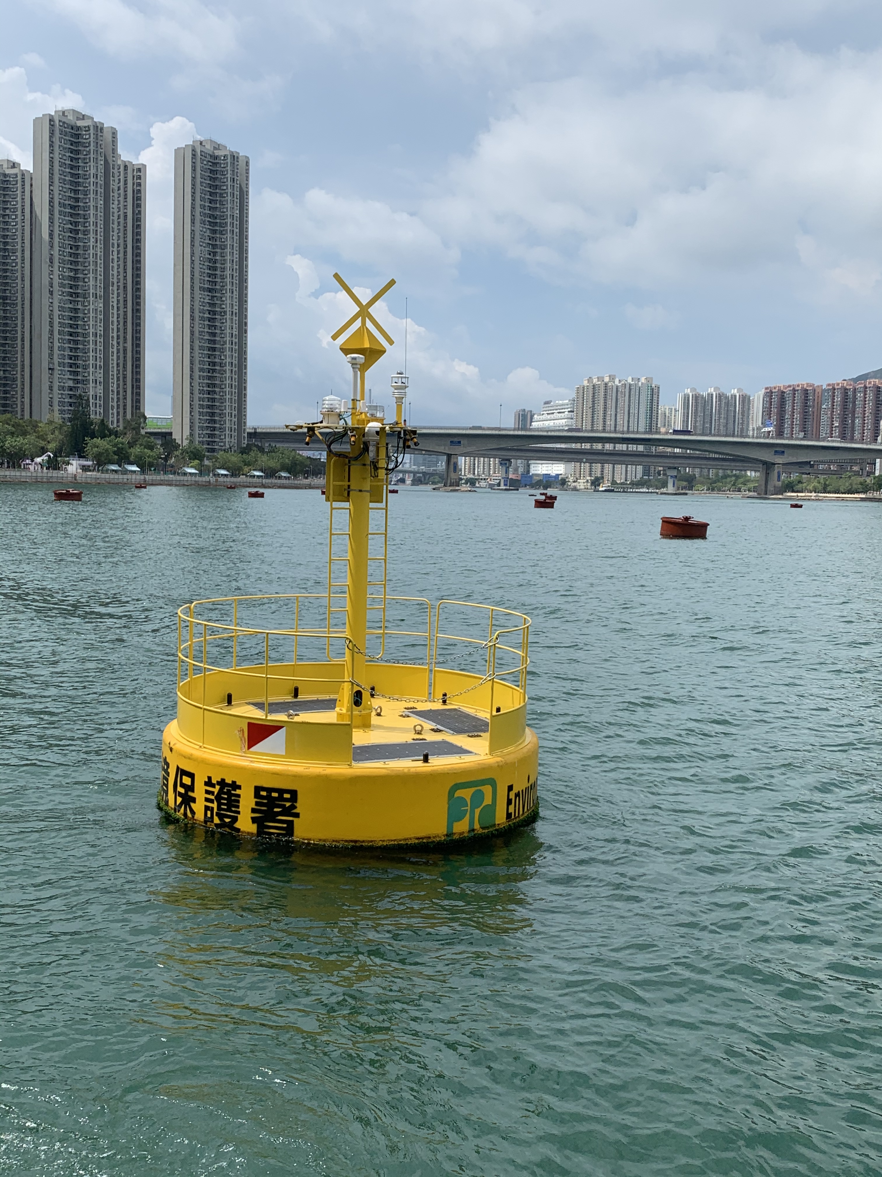 陆海统筹入海污染通量在线监测系统